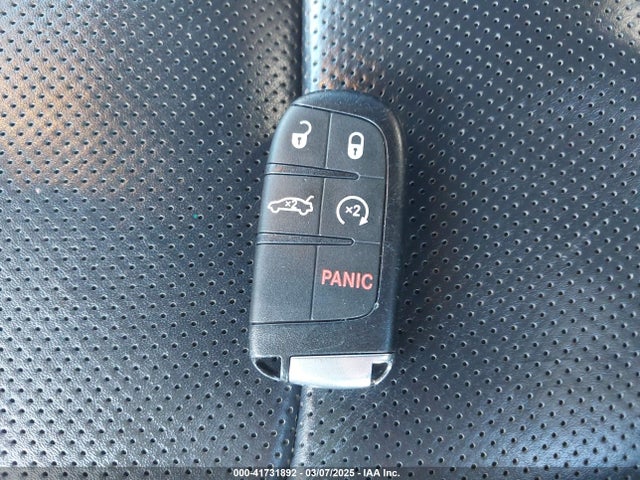 Chrysler 300c Awd 2014 2C3CCAKG5EH216650 Image 11