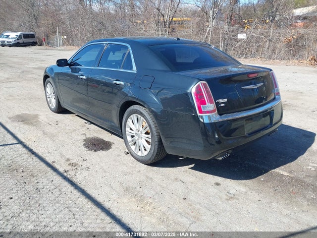 Chrysler 300c Awd 2014 2C3CCAKG5EH216650 Image 3