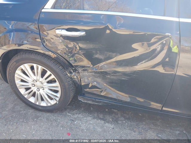 Chrysler 300c Awd 2014 2C3CCAKG5EH216650 Image 6