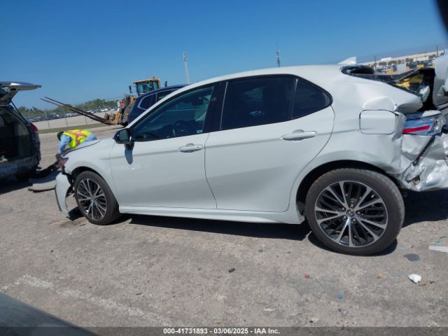4T1G11AK1NU034901 Toyota CAMRY SE