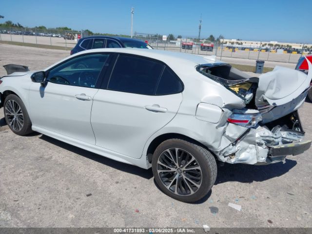 4T1G11AK1NU034901 Toyota CAMRY SE
