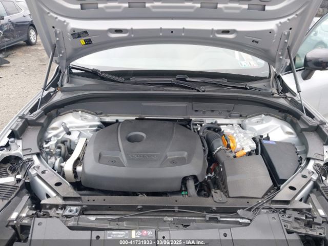 2024 VOLVO XC60 RECHARGE PLUG-IN HYBRID YV4H60DL1R1763252 Photo 9