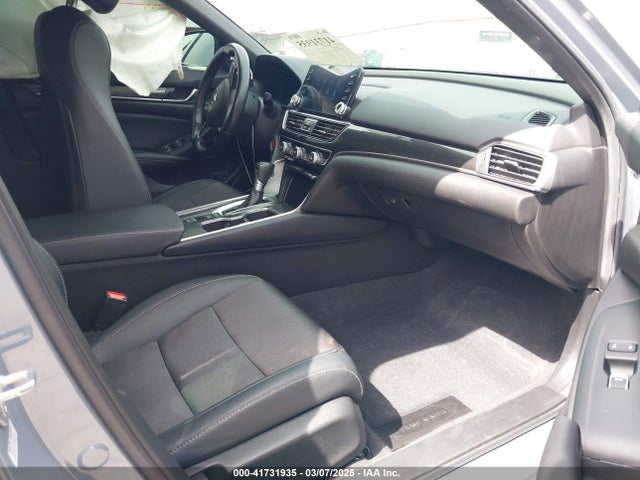 1HGCV1F38MA017426 Honda Accord Sport