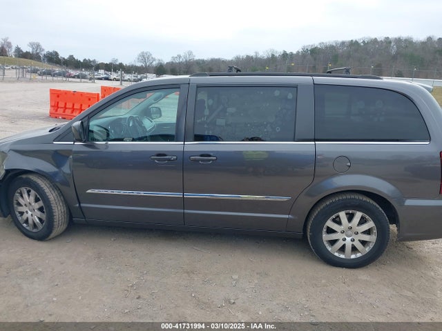 Chrysler Town & Country Touring 2016 2C4RC1BG4GR292993 Image 14