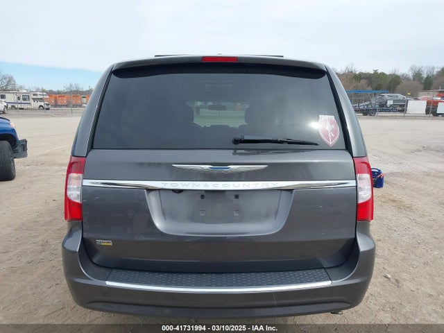 Chrysler Town & Country Touring 2016 2C4RC1BG4GR292993 Image 16