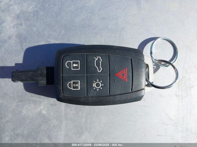 2012 VOLVO C70 YV1672MC4CJ125517 Photo 10