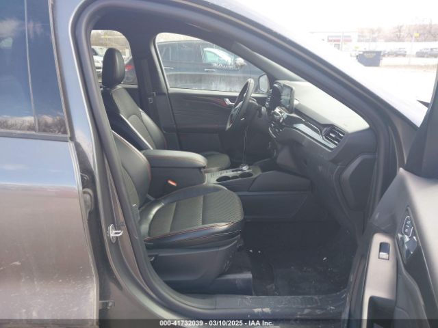 1FMCU9MN4RUA86006 Ford Escape St-line