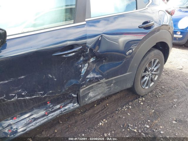 3MVDMBAM1PM583896 Mazda Cx-30 2.5 S