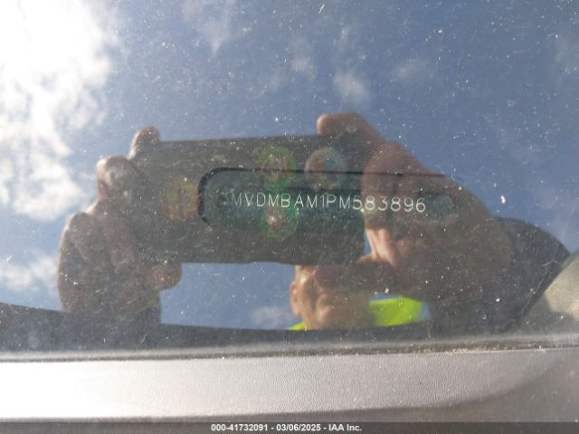 3MVDMBAM1PM583896 Mazda Cx-30 2.5 S