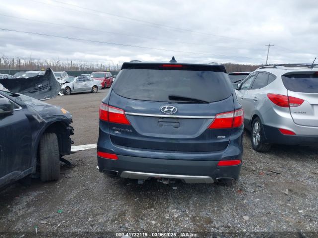 KM8SMDHF5GU137074 Hyundai Santa Fe Se