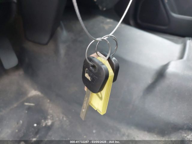 1GC0CUEG3GZ385581 Chevrolet Silverado 2500hd Wt