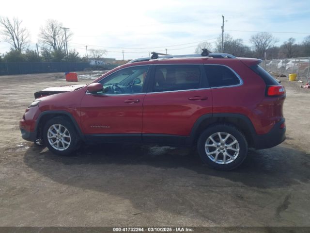 1C4PJLCB1EW208600 Jeep Cherokee Latitude