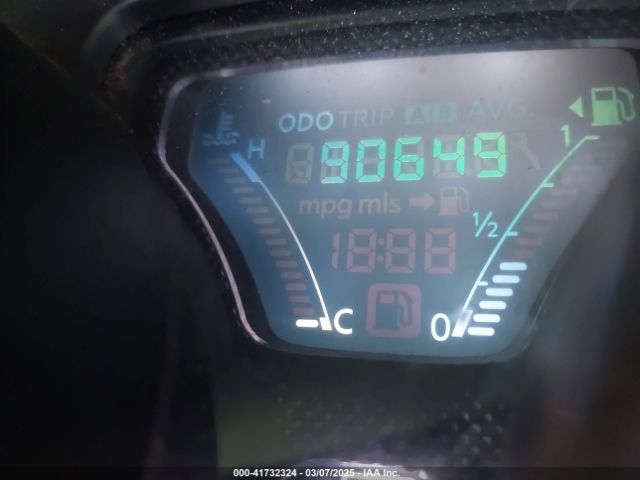 3N1CN7AP3HK421415 Nissan Versa 1.6 Sv