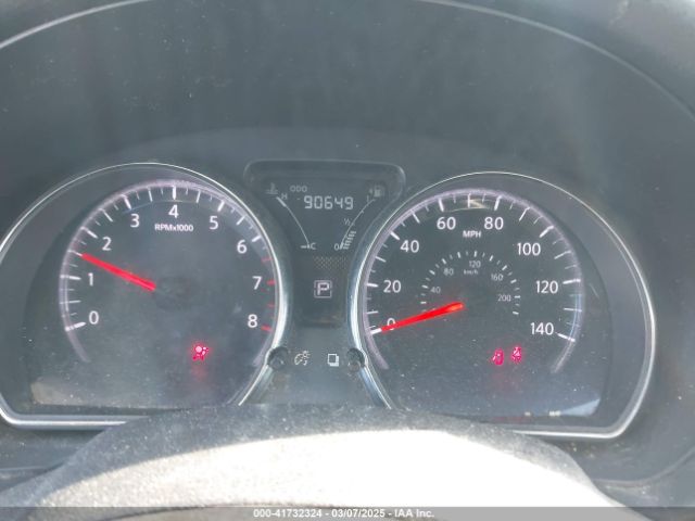 3N1CN7AP3HK421415 Nissan Versa 1.6 Sv