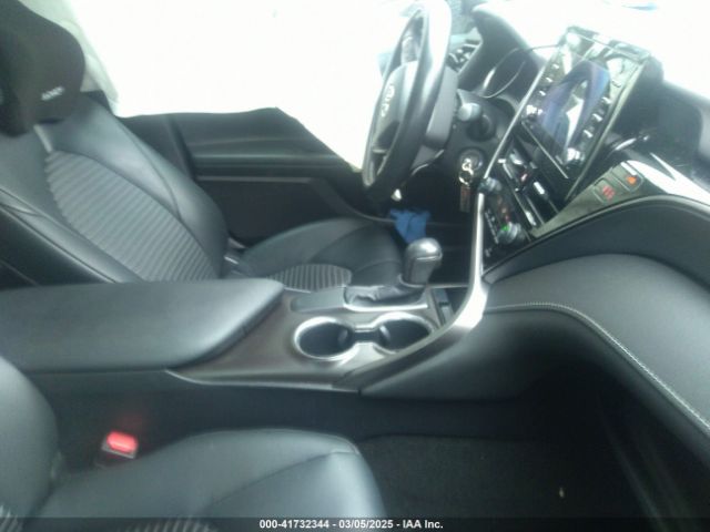4T1G11AK1MU560623 Toyota CAMRY SE