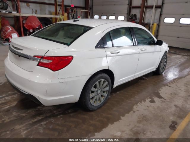 2013 CHRYSLER 200 1C3CCBBB2DN592416 Photo 3