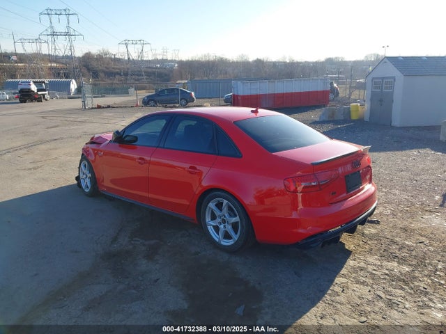 2013 AUDI S4 WAUDGAFL1DA077073 Photo 2