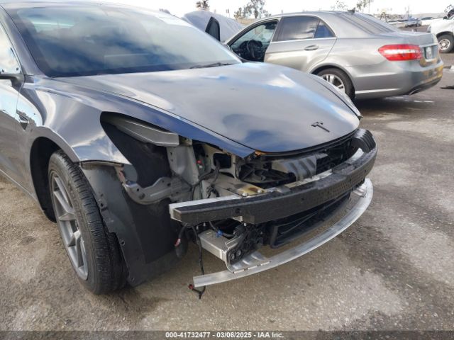 5YJ3E1EA4PF569645 Tesla Model 3 Rear-wheel Drive