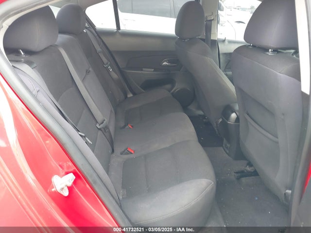 1G1PC5SB1E7178010 Chevrolet Cruze 1lt Auto