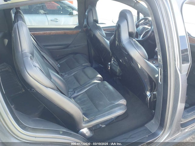 2016 TESLA MODEL X 5YJXCAE46GF028288 Photo 7