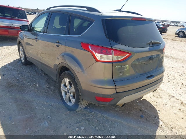 1FMCU0GXXEUD93750 Ford ESCAPE SE