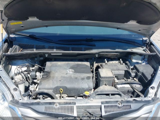 5TDYK3DC2ES450918 Toyota Sienna Xle V6 8 Passenger