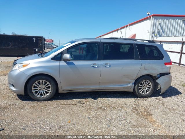 5TDYK3DC2ES450918 Toyota Sienna Xle V6 8 Passenger
