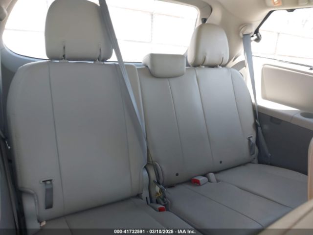 5TDYK3DC2ES450918 Toyota Sienna Xle V6 8 Passenger