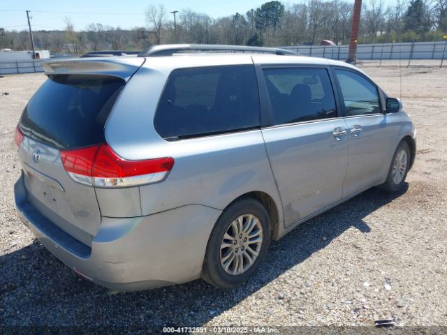 5TDYK3DC2ES450918 Toyota Sienna Xle V6 8 Passenger