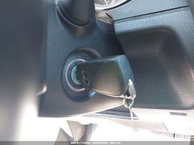4T1G11AKXLU870848 Toyota CAMRY SE
