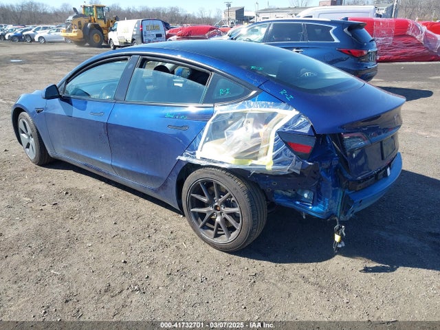 2023 TESLA MODEL 3 5YJ3E1EA2PF690335 Photo 2