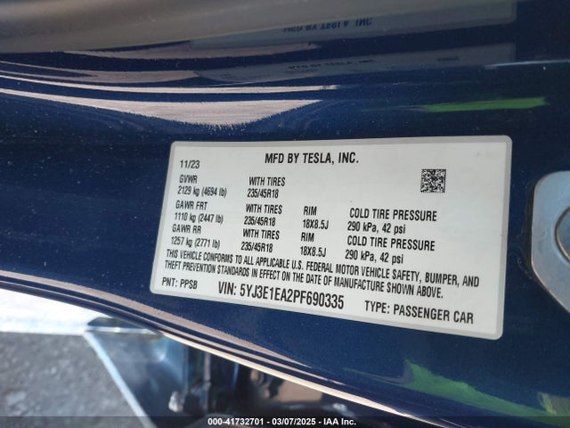 2023 TESLA MODEL 3 5YJ3E1EA2PF690335 Photo 8