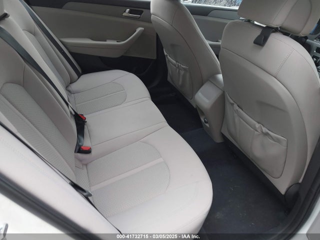 Hyundai Sonata 2017 5NPE24AF1HH569352 Image 8