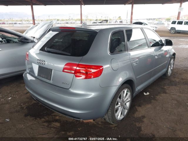 2010 AUDI A3 WAUBEBFM5AA112852 Photo 3
