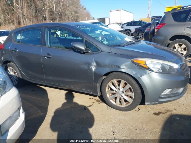 KIA Forte 5-door Lx 2016 KNAFX5A82G5494900 Image 13