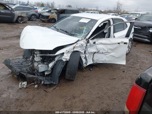 4T1C11AK7MU573519 Toyota CAMRY LE