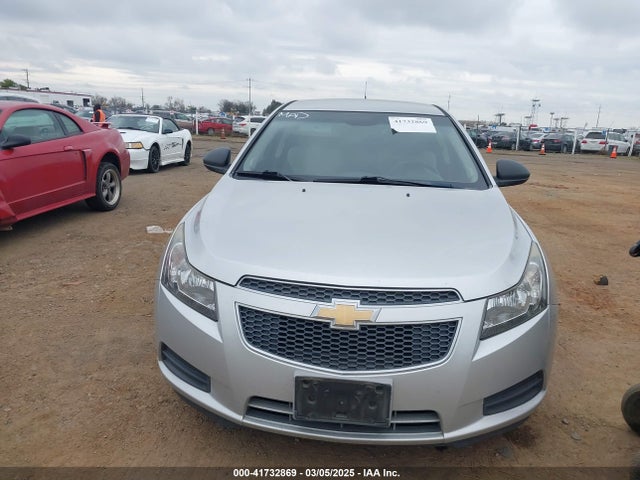 Chevrolet Cruze Ls Auto 2014 1G1PA5SG6E7341364 Image 6
