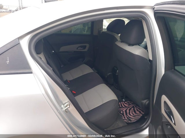 Chevrolet Cruze Ls Auto 2014 1G1PA5SG6E7341364 Image 8