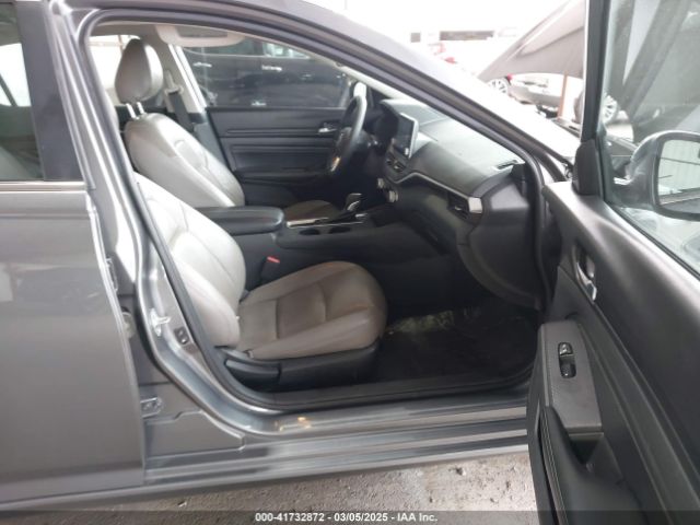 1N4BL4BVXLC199437 Nissan Altima S Fwd