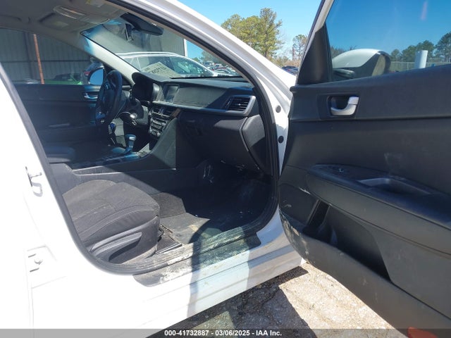 5XXGT4L38KG352540 KIA gdi