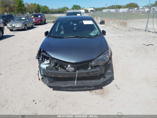 2T1BURHE1JC015700 Toyota COROLLA LE