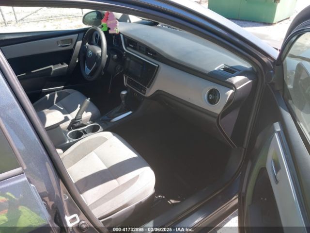 2T1BURHE1JC015700 Toyota COROLLA LE