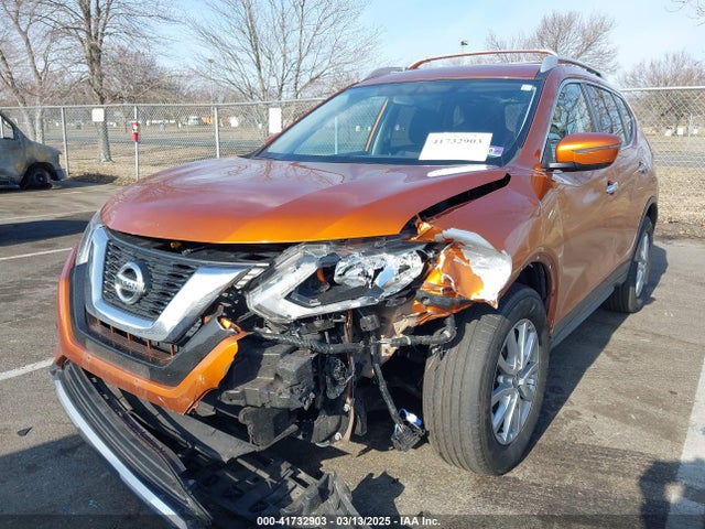 JN8AT2MV8HW008664 Nissan ROGUE SV