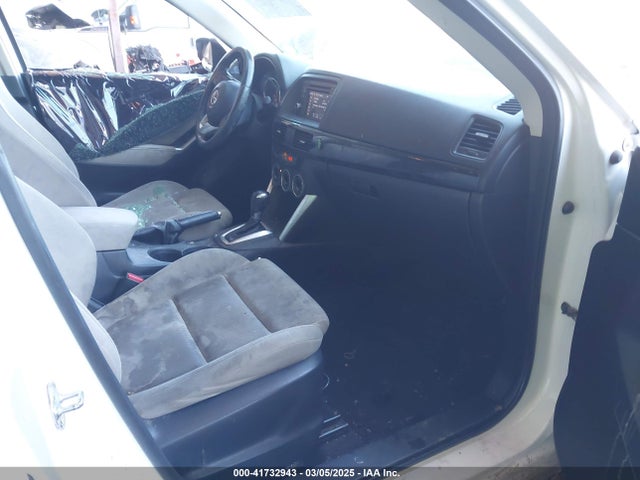 JM3KE2CYXF0493905 Mazda Cx-5 Touring