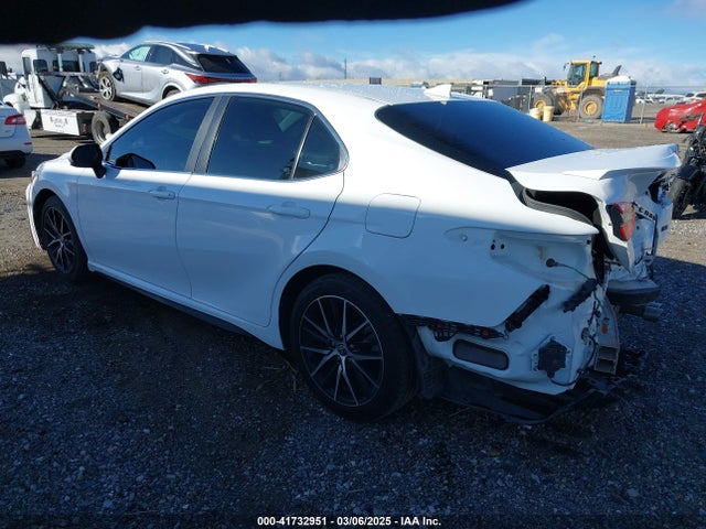 4T1T11AK3MU532952 Toyota CAMRY SE