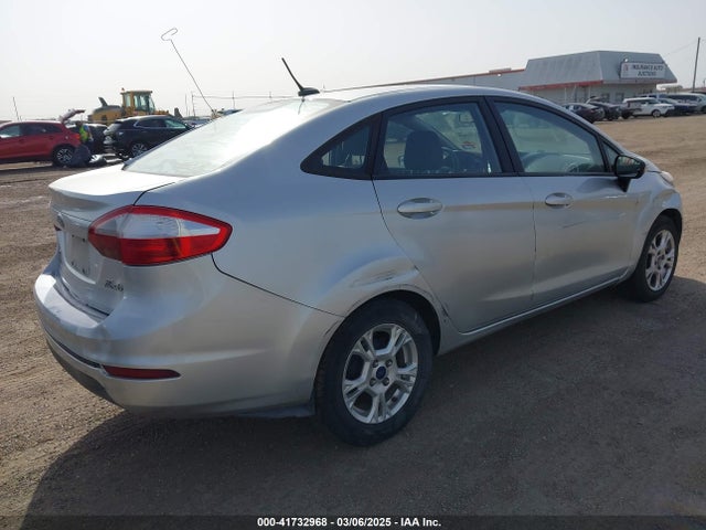 3FADP4BJ3GM136744 Ford FIESTA SE