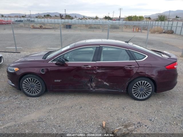 3FA6P0SU3HR208641 Ford Fusion Energi Titanium