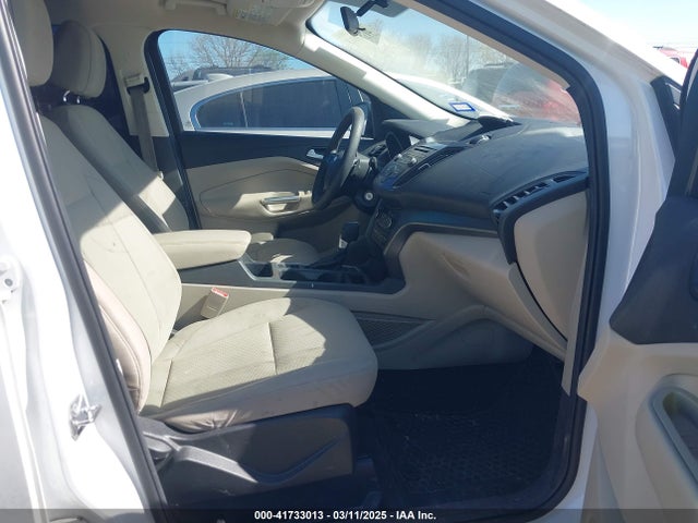 Ford ESCAPE SE 2017 1FMCU0G90HUD85582 Image 5