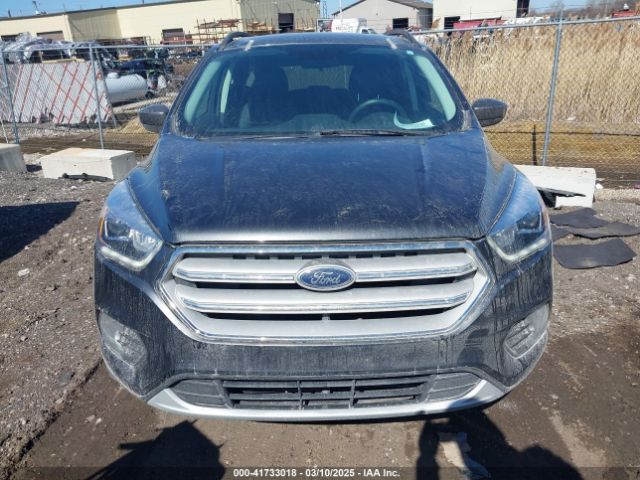 1FMCU9HD5KUC09674 Ford ESCAPE SEL