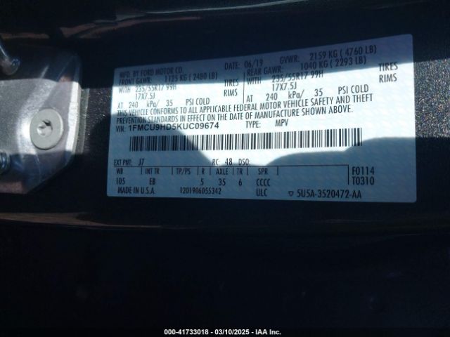 1FMCU9HD5KUC09674 Ford ESCAPE SEL